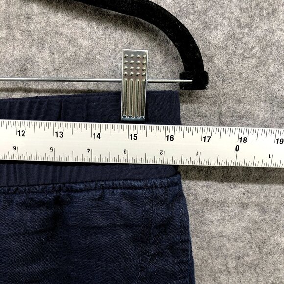 Athleta Navy Linen Shorts Size 8 but fit like a 6 - Picture 3 of 8